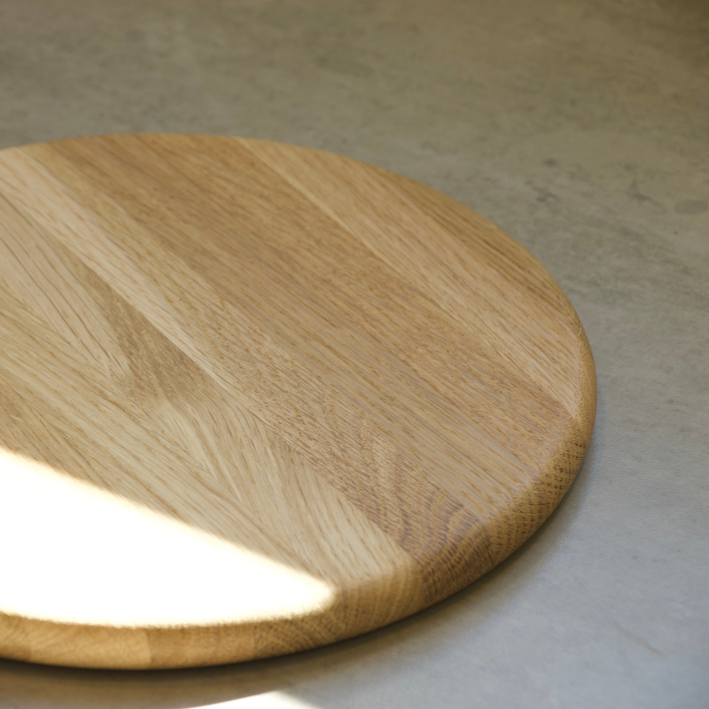 Frühstücksbrettchen aus Eichenholz