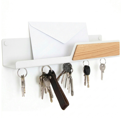 Magnetisches Schlüsselbrett mit Ablage aus Holz